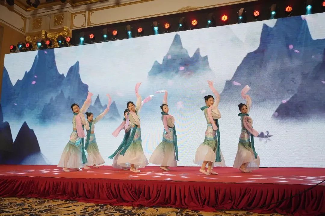 17104717941656152qxN.jpg 2.4-5.jpg